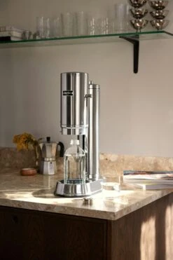 Aarke Pro Lasipullo 11 Aarke Pro Lasipullo -Keittiökonekauppa aarke aarke glass bottle polished steel 4