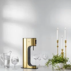 Exclusive Hiilihapotin 2 PET-pullolla + 1 Kaasusylinteri, Messinki 9 Exclusive Hiilihapotin 2 PET-pullolla + 1 Kaasusylinteri, Messinki -Keittiökonekauppa aga exclusive hiilihapotin 2 pet pullolla 1 kaasusylinteri 8