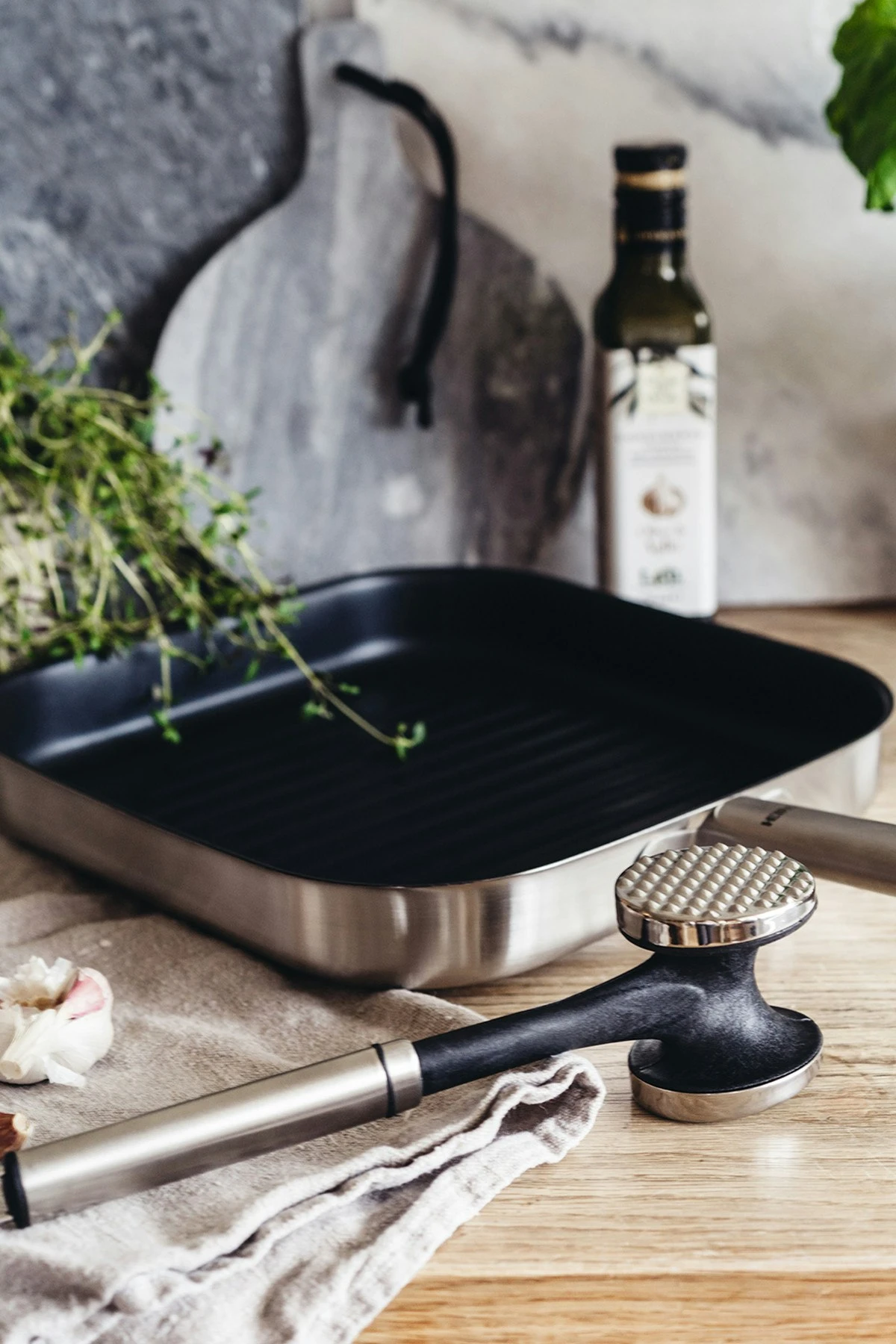 Heirol Steely Lihapuristin 4 Heirol Steely Lihapuristin - Image 2