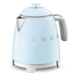 Smeg Mini Vedenkeitin 0,8 L, Pastellinsininen 10 Smeg Mini Vedenkeitin 0,8 L, Pastellinsininen -Keittiökonekauppa smeg mini vedenkeitin 08 l 123