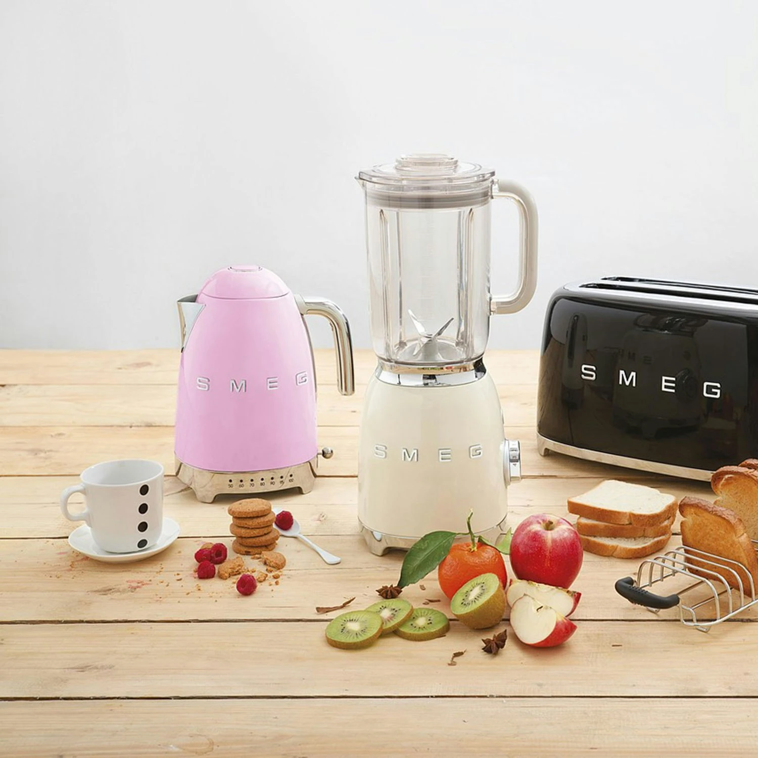 Smeg Vedenkeitin, Säädettävä Lämpötila, Roosa 4 Smeg Vedenkeitin, Säädettävä Lämpötila, Roosa - Image 2