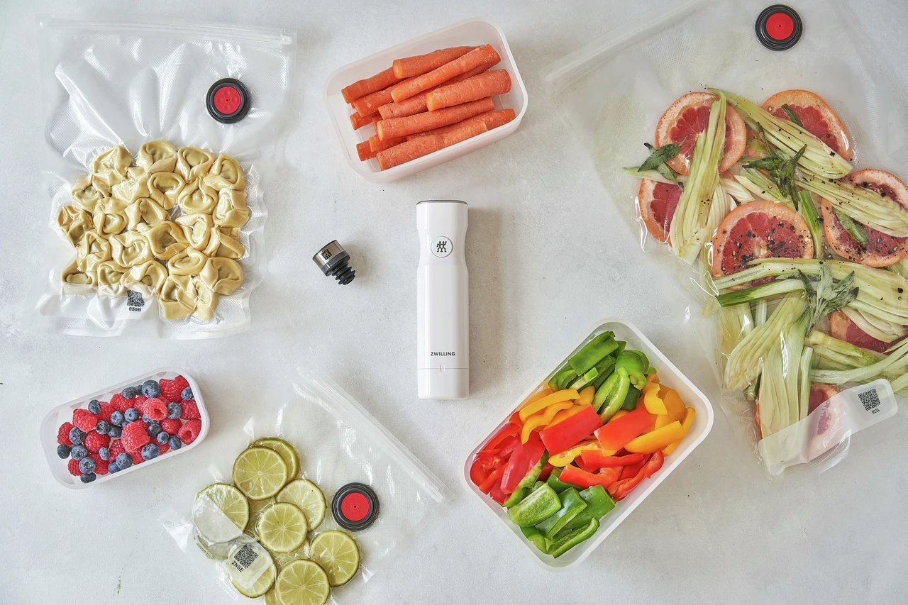 Zwilling Fresh & Save Aloituspakkaus Vakuumipumpulla / Pussit / Rasiat Muovista, 7 Palaa 6 Zwilling Fresh & Save Aloituspakkaus Vakuumipumpulla / Pussit / Rasiat Muovista, 7 Palaa - Image 4